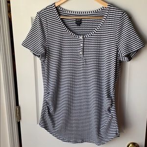 Gap Maternity Pointelle Short Sleeve Shirt